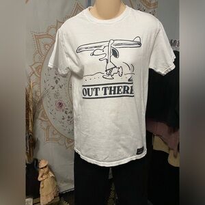 EUC Vintage Quiksilver X Peanuts 100% Cotton Snoopy T-shirt Small “Out There”